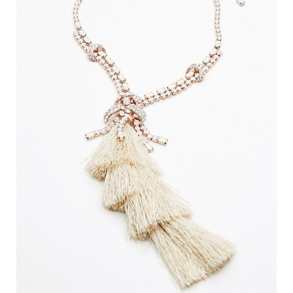Free People Jewelry - Free People tassel crystal pendant necklace, gold